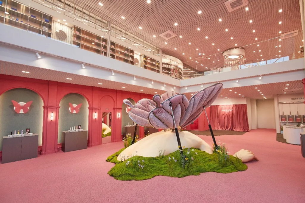 APR 장원영 모델 발탁과 글로벌 마케팅의 성공적 조화